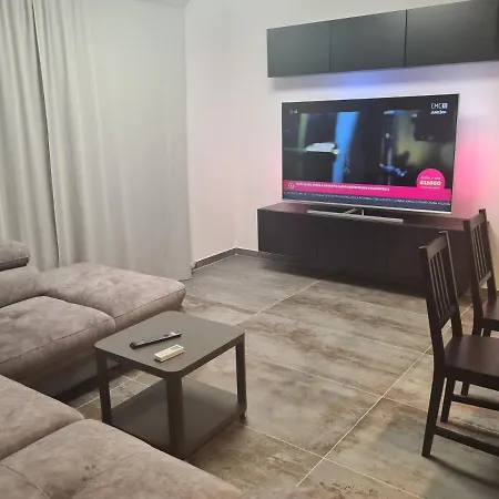 Ivana 2 Podstrana